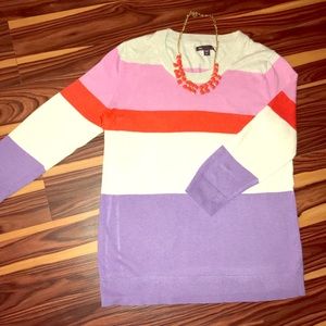 GAP sweater